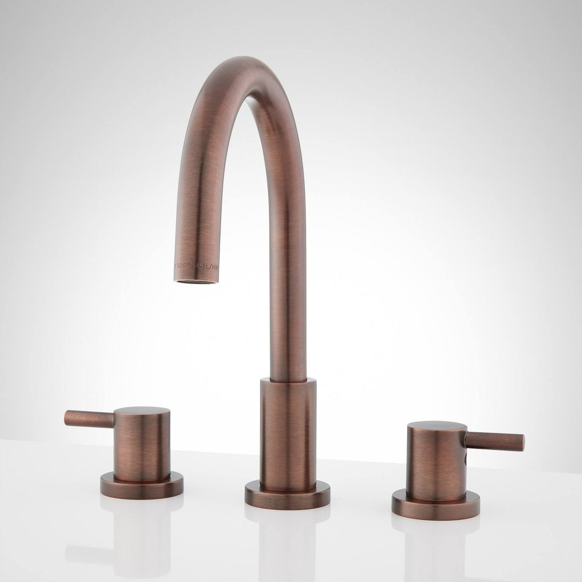 Widespread Bathroom Faucet with Pop-Up Drain Assembly Oil Rubbed Bronze I431944