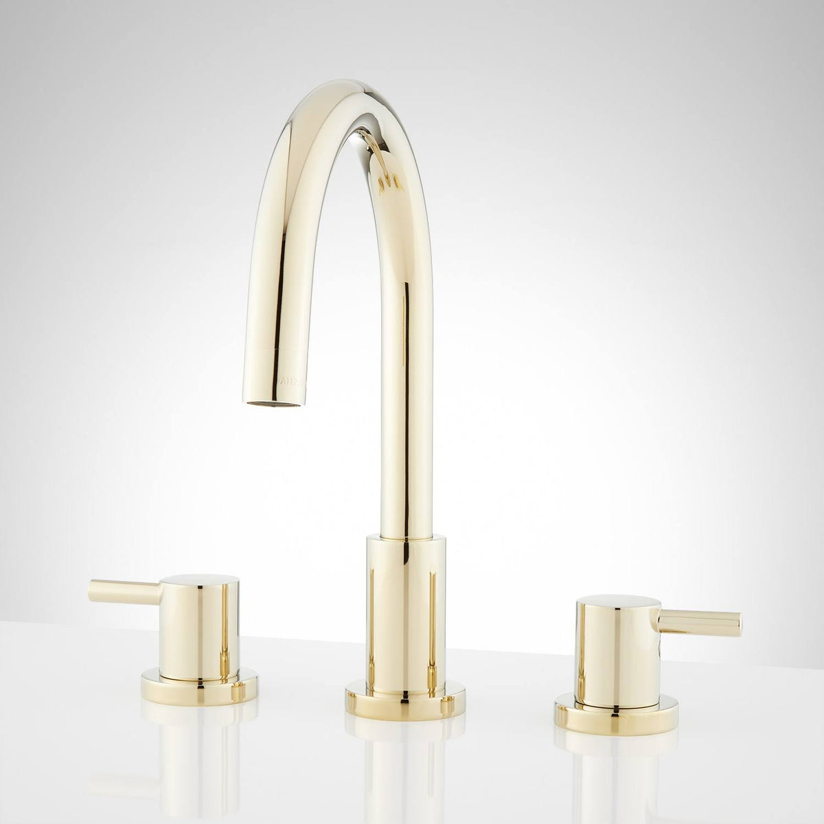 Widespread Bathroom Faucet with Pop-Up Drain Assembly Oil Rubbed Bronze I431944