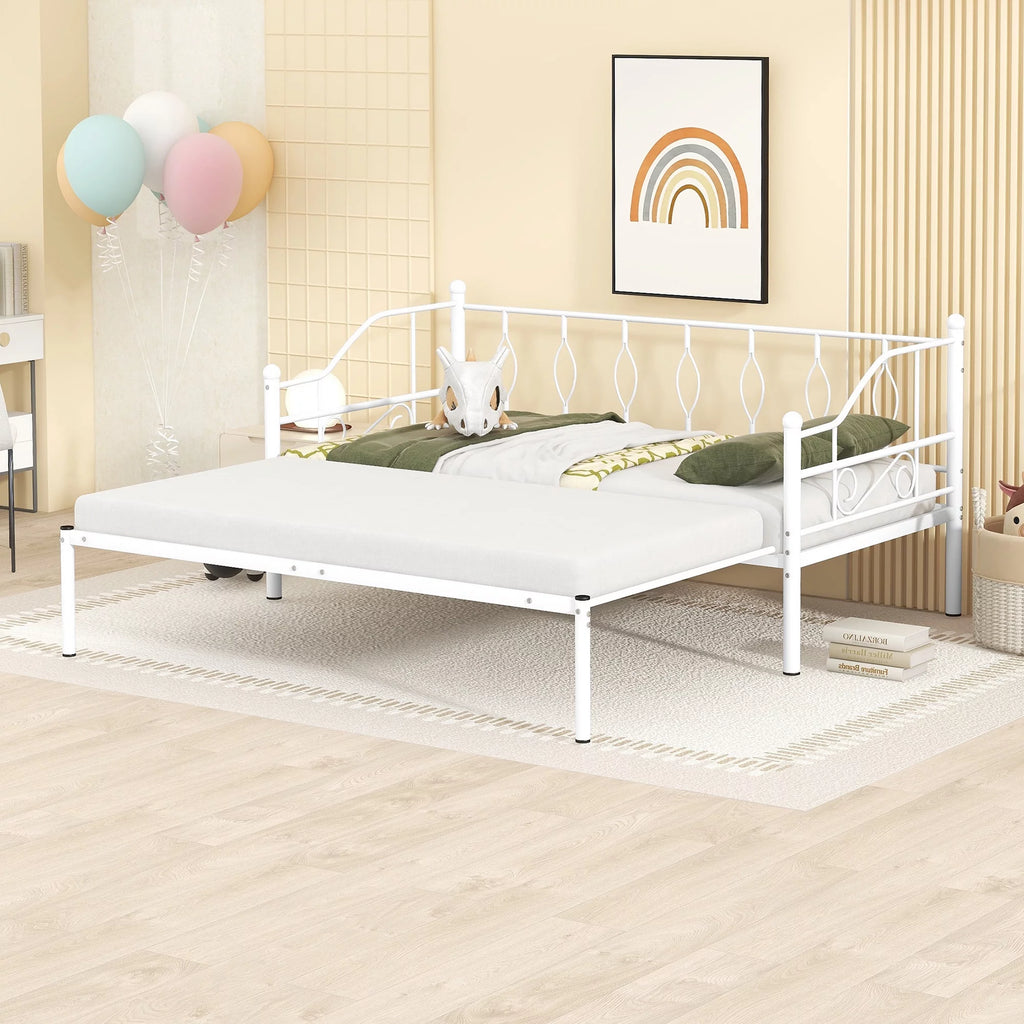 White Twin Size Metal Daybed with Trundle J172