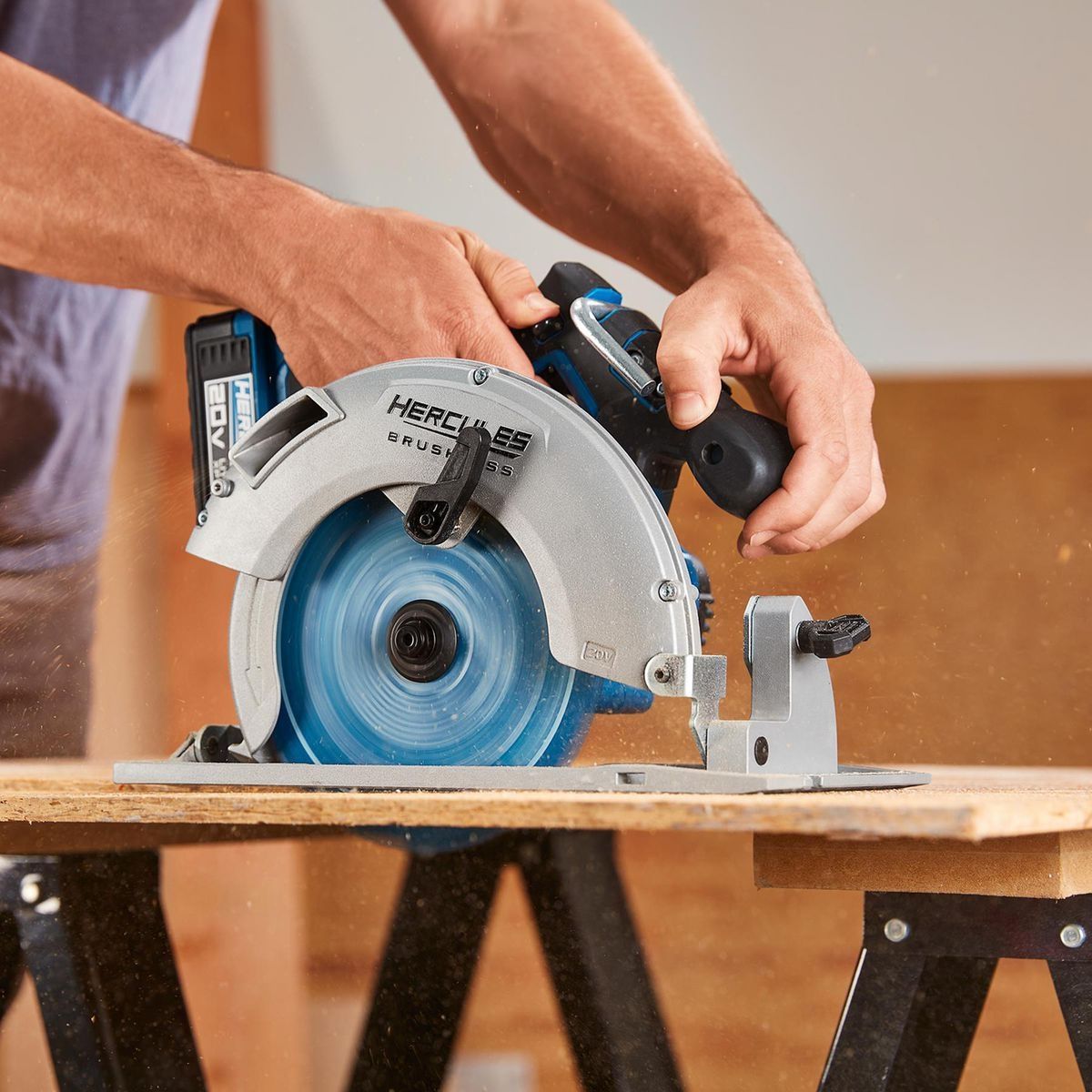 7-1/4 in. Brushless Cordless Circular Saw G991926