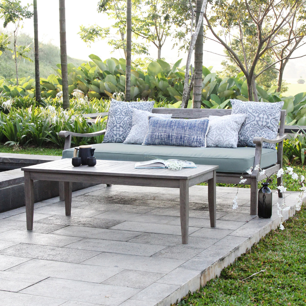 Wood Outdoor Sofa Daybed with Cushion Y4296