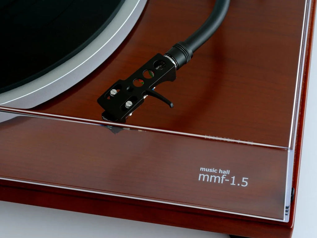Belt Drive Manual Turntable with Built-In Preamp A624