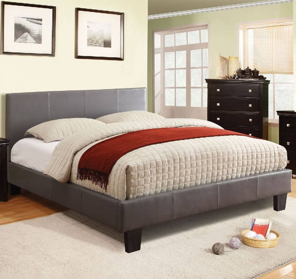 Gray King Bed R341100