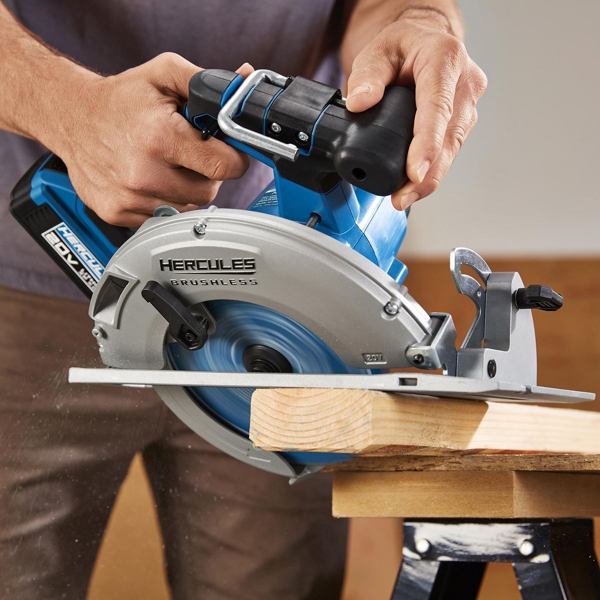 7-1/4 in. Brushless Cordless Circular Saw G991926