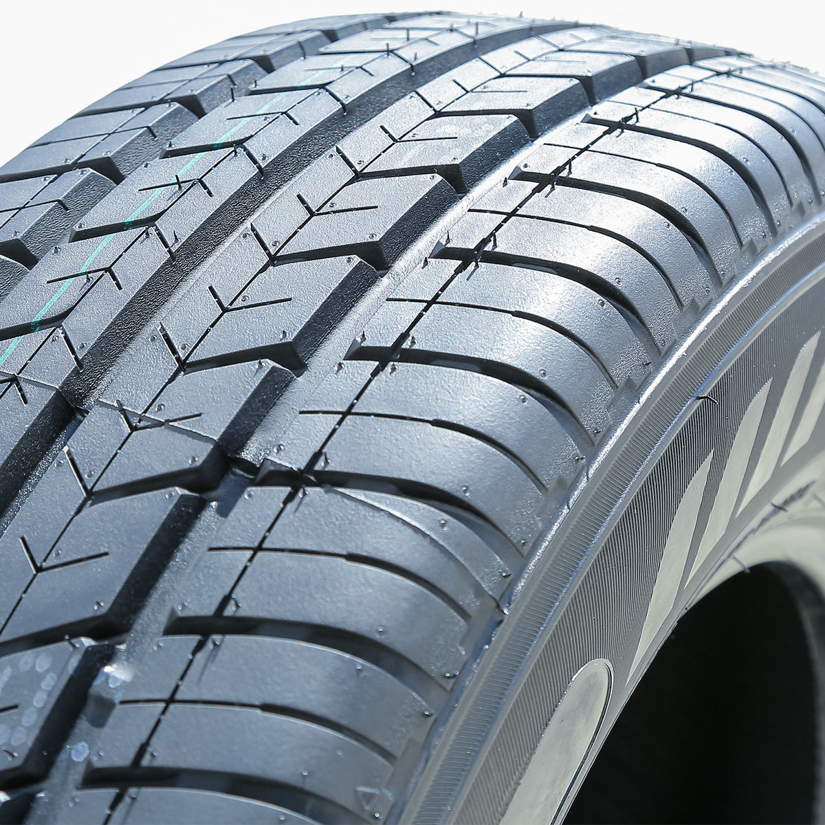 235/65R16 Load E 10 Ply Commercial Van Tire S66039