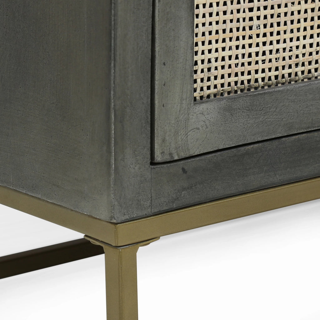 Handcrafted Mango Wood 3 Drawer Cabinet I55836