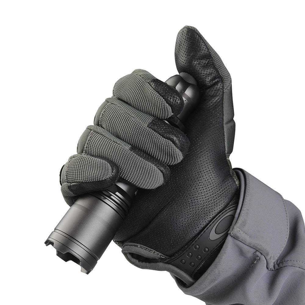 1100 Lumens LED Tactical Flashlight K311