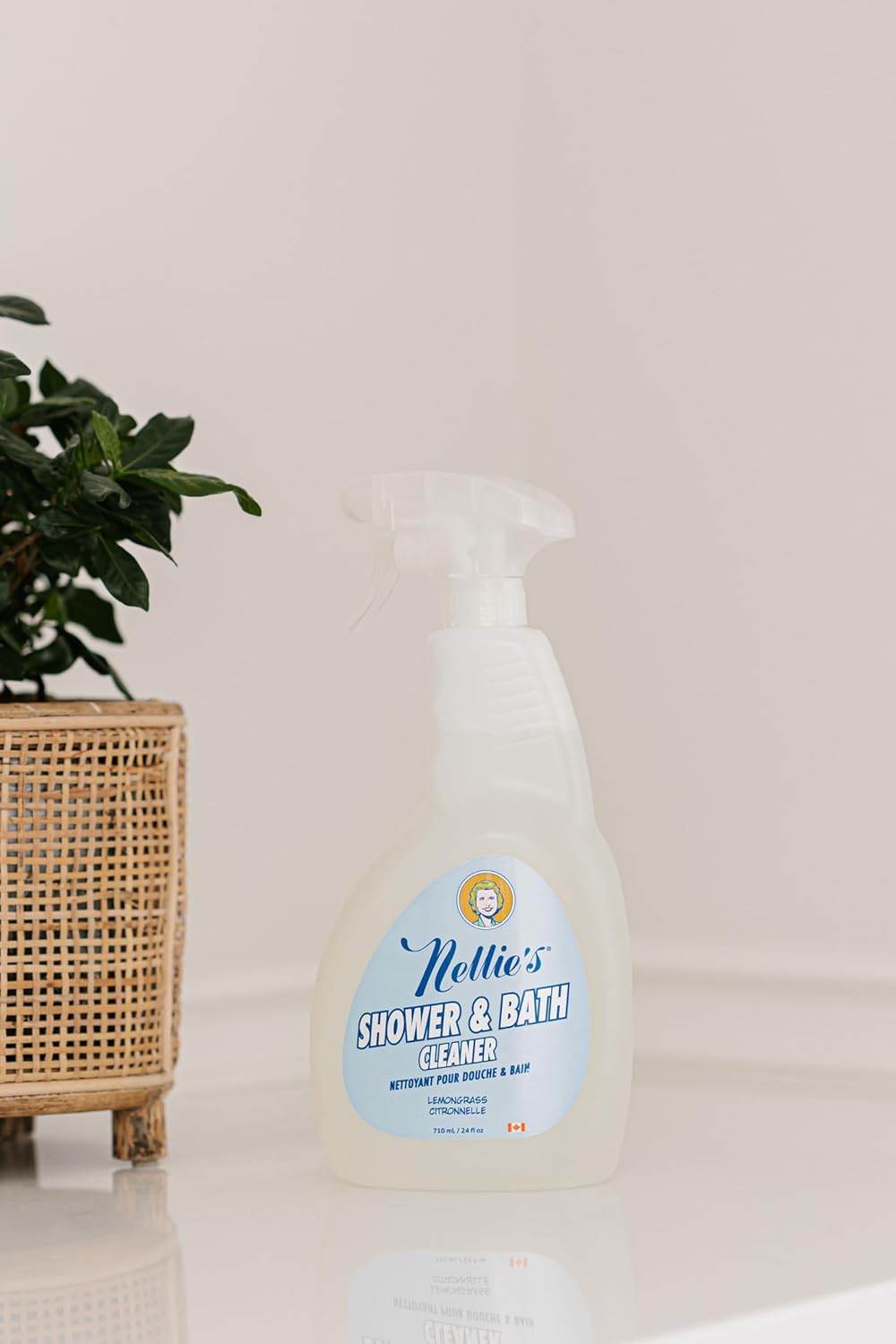 Plant-Based Bathroom Cleaner (24 fl oz.) E9842