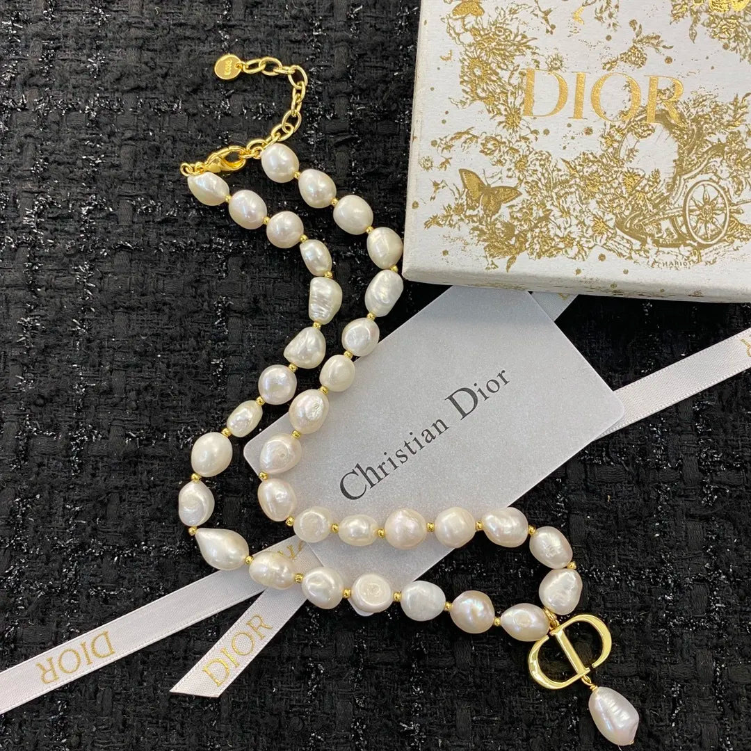 Jewelry M401