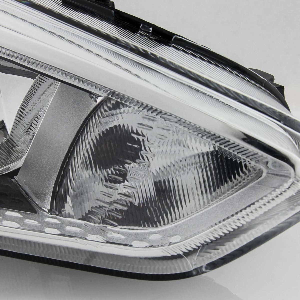 Chrome Bezel Halogen Headlight Passenger Right Side B970