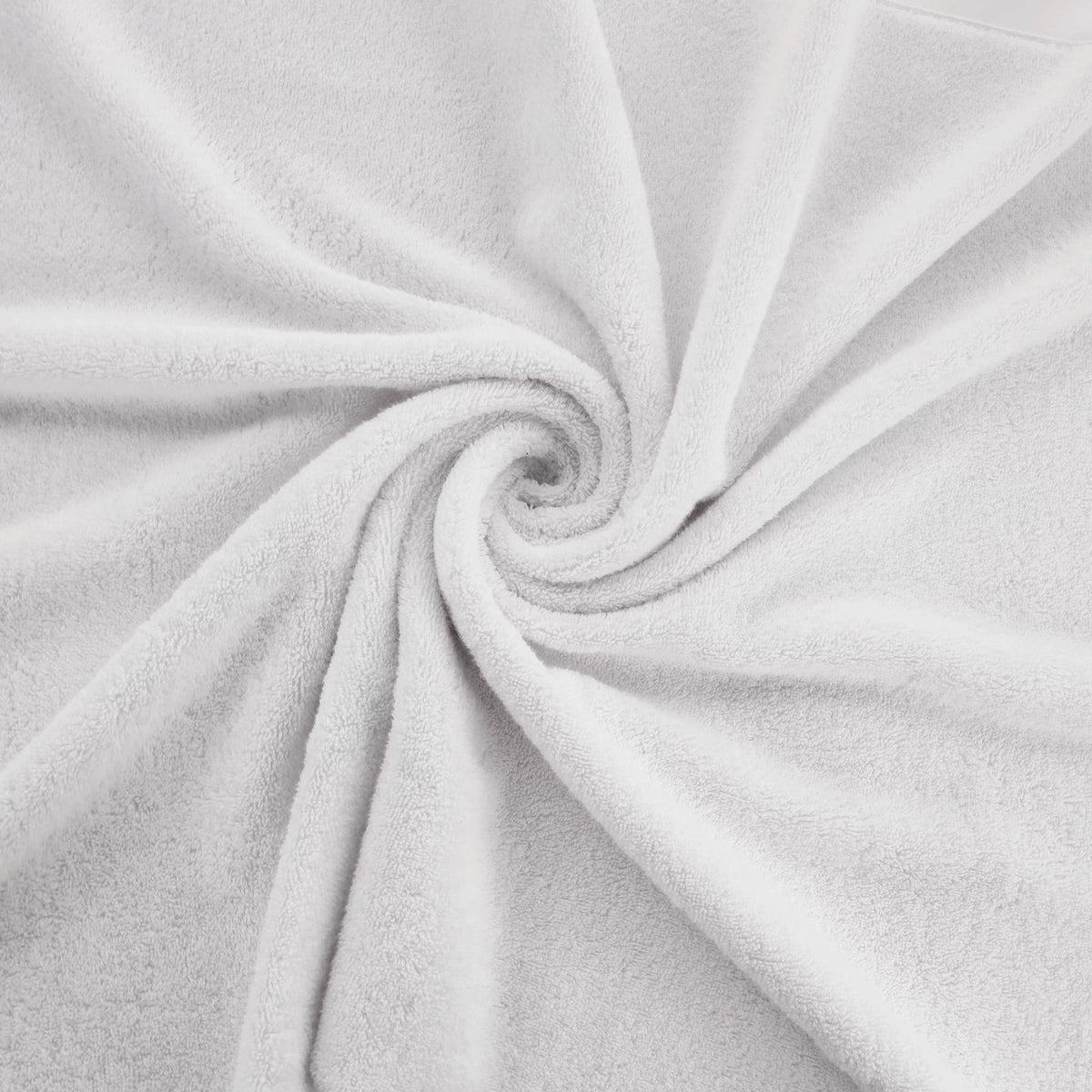 6 Piece 600 Gsm White Cotton Towel Set G944
